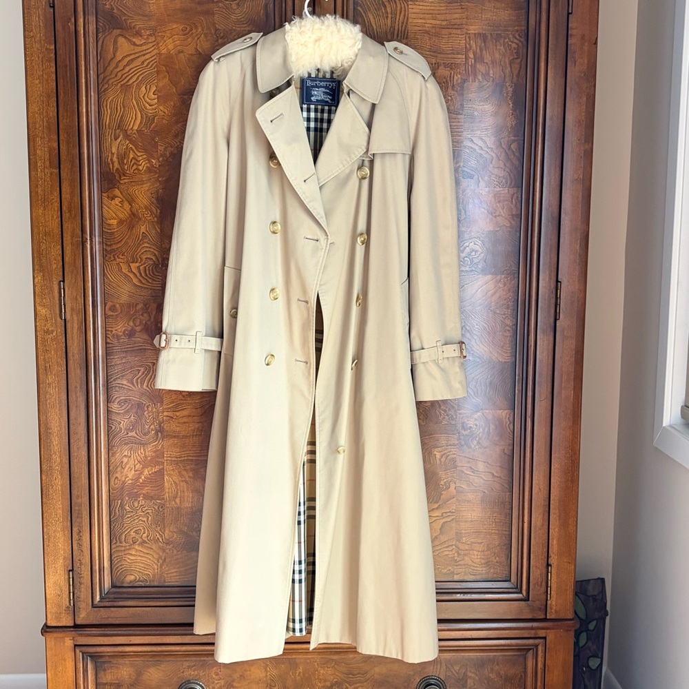 Vintage Burberrys Nova Check Trench Coat
Size 20 Long/XL Timeless Classic - Picture 6 of 16